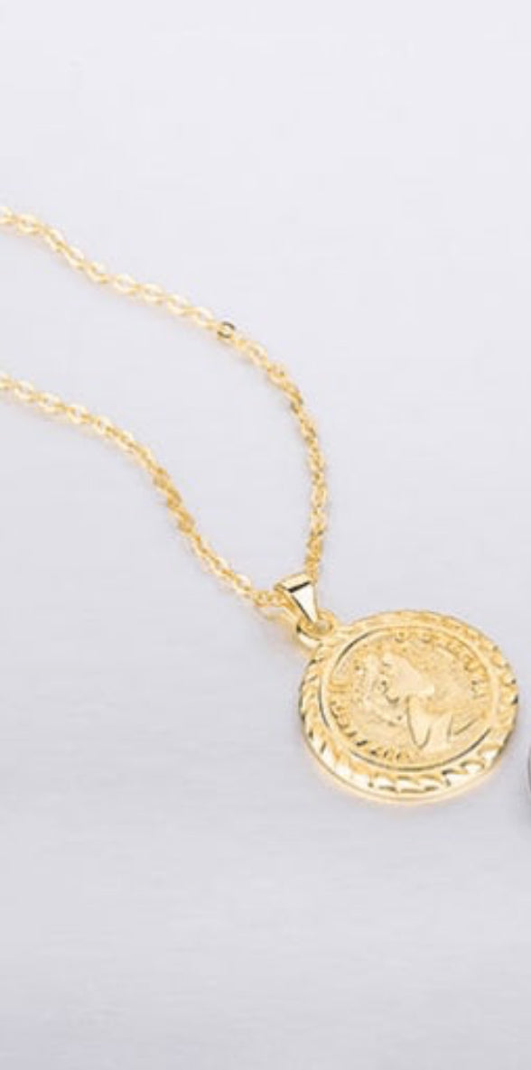 THE HANGAR JEWELLERY queen necklace