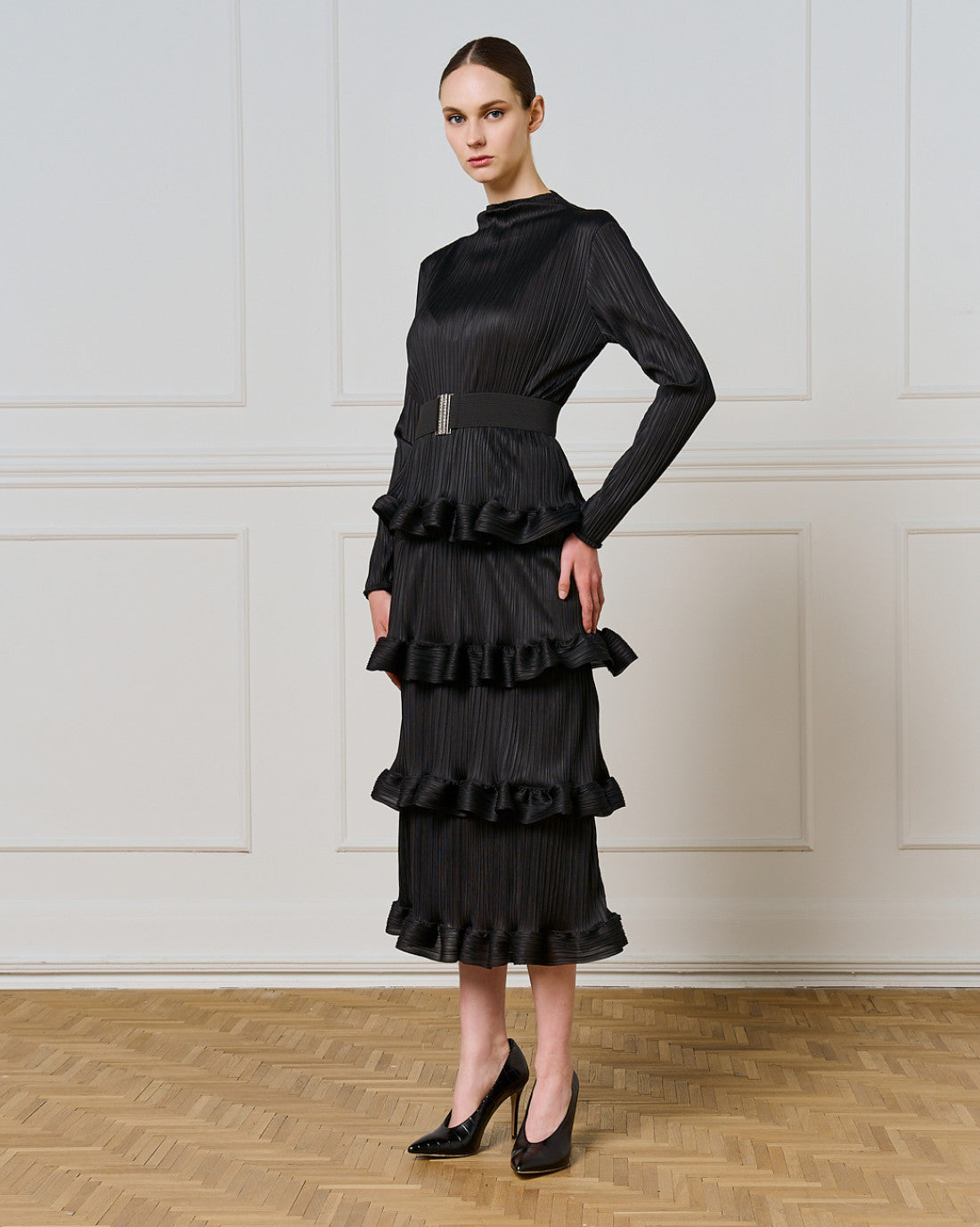ACCESS Pleated dress with ruffles