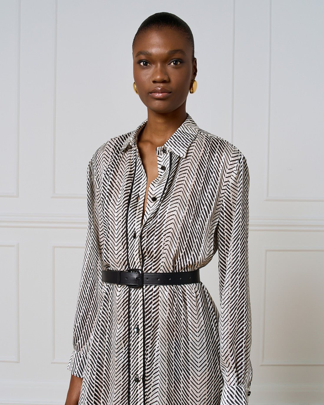 ACCESS Long printed dress with a collar