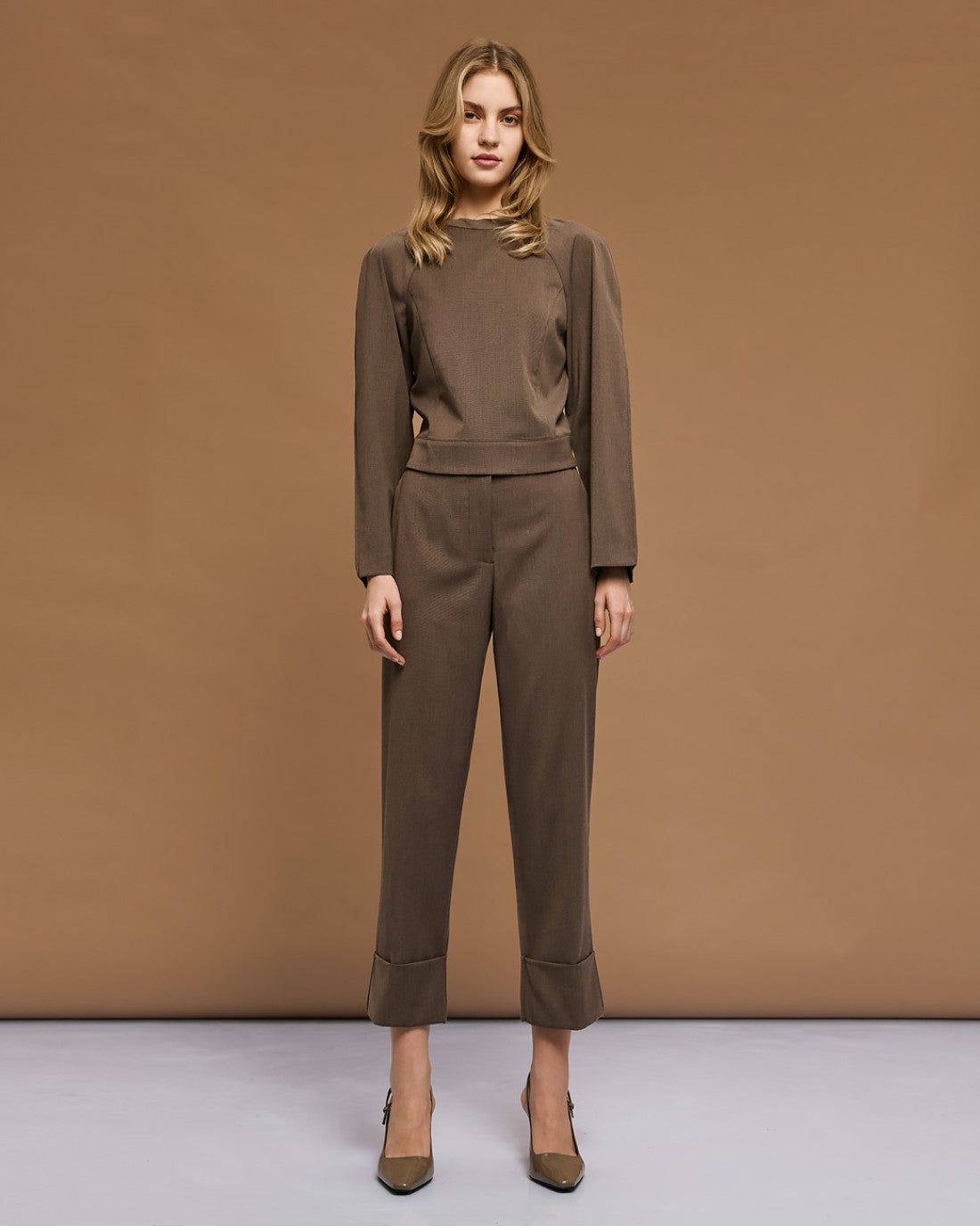 ACCESS High-waist pants with turn-up hems