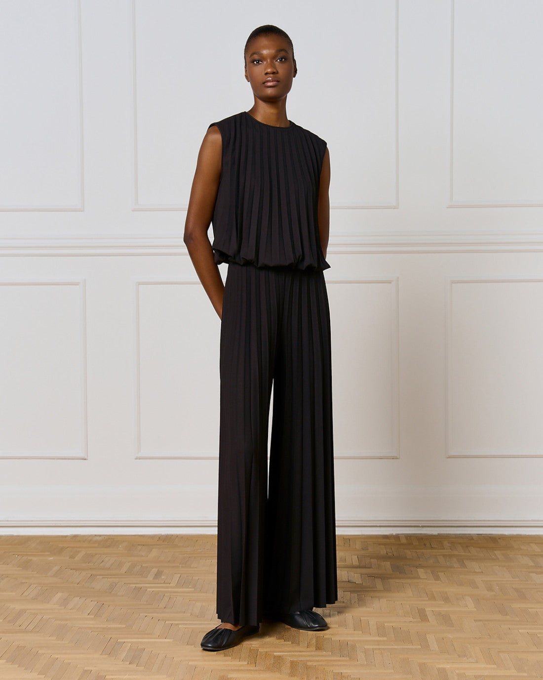 ACCESS Pleated wide-leg pants