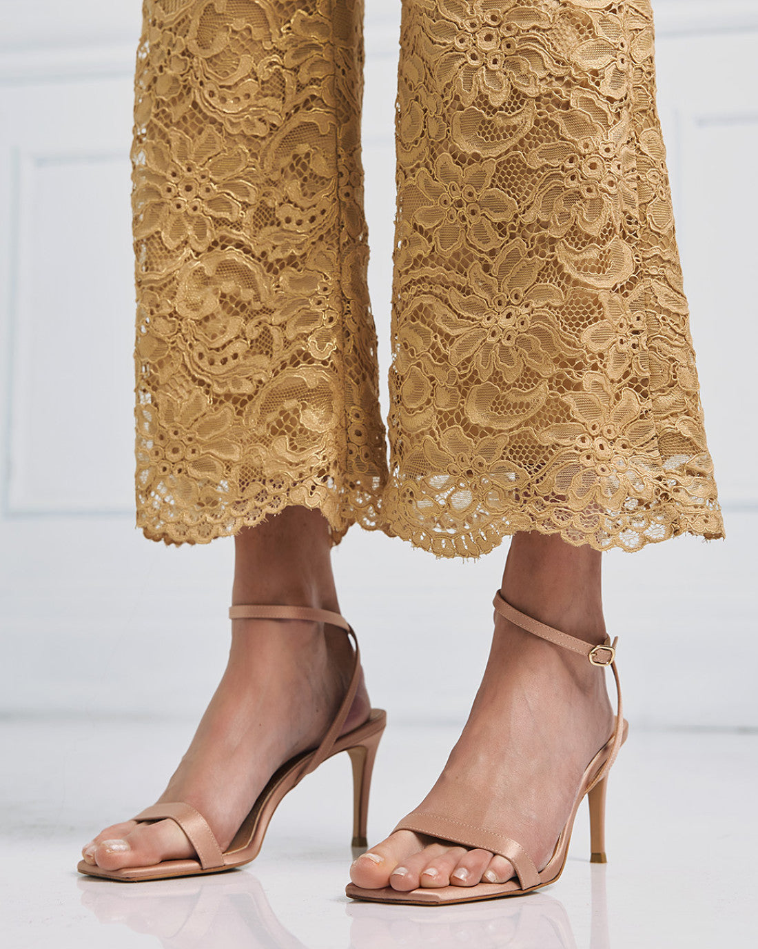 ACCESS FASHION Lace cropped pants