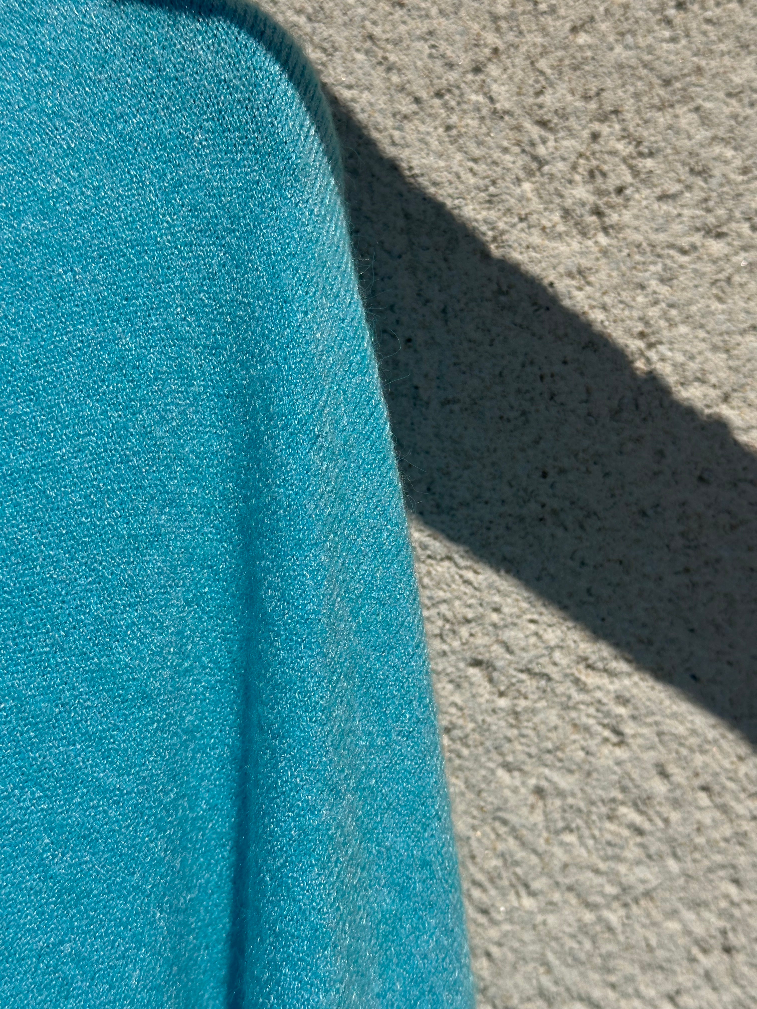 THE KNITWEAR COMPANY Alban knit in Aqua