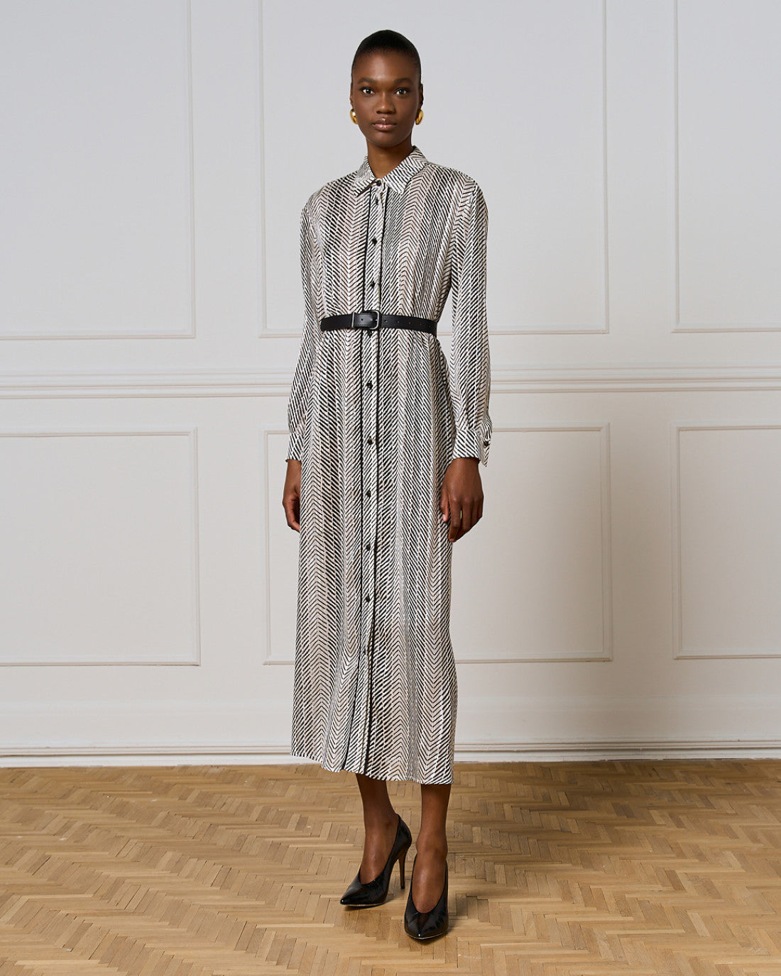 ACCESS Long printed dress with a collar