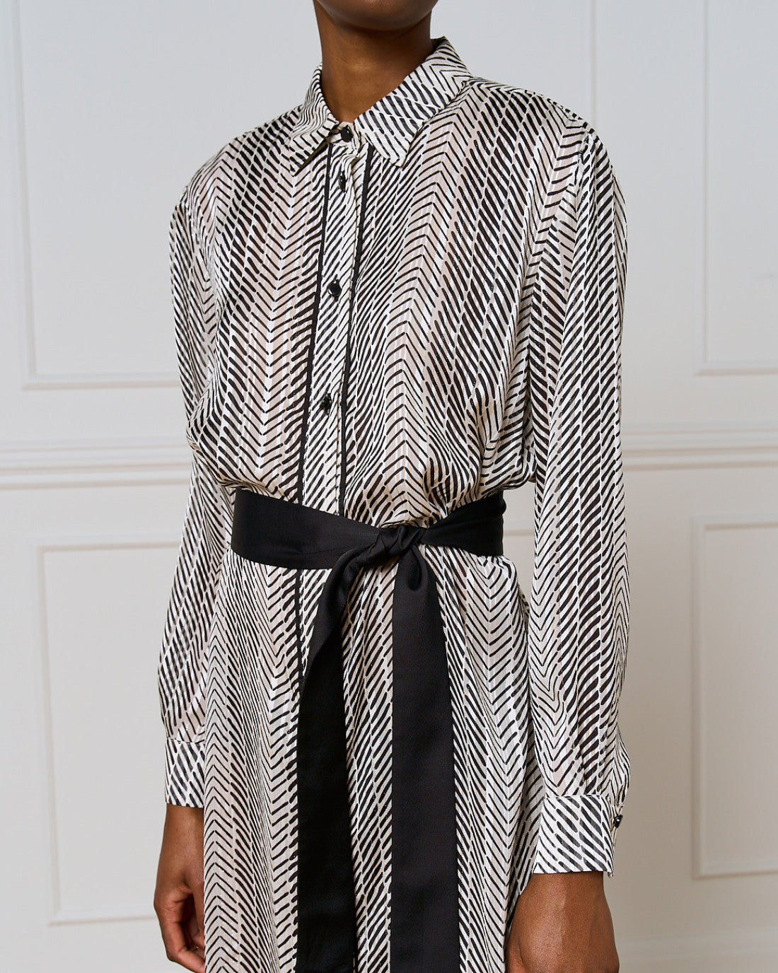 ACCESS Long printed dress with a collar