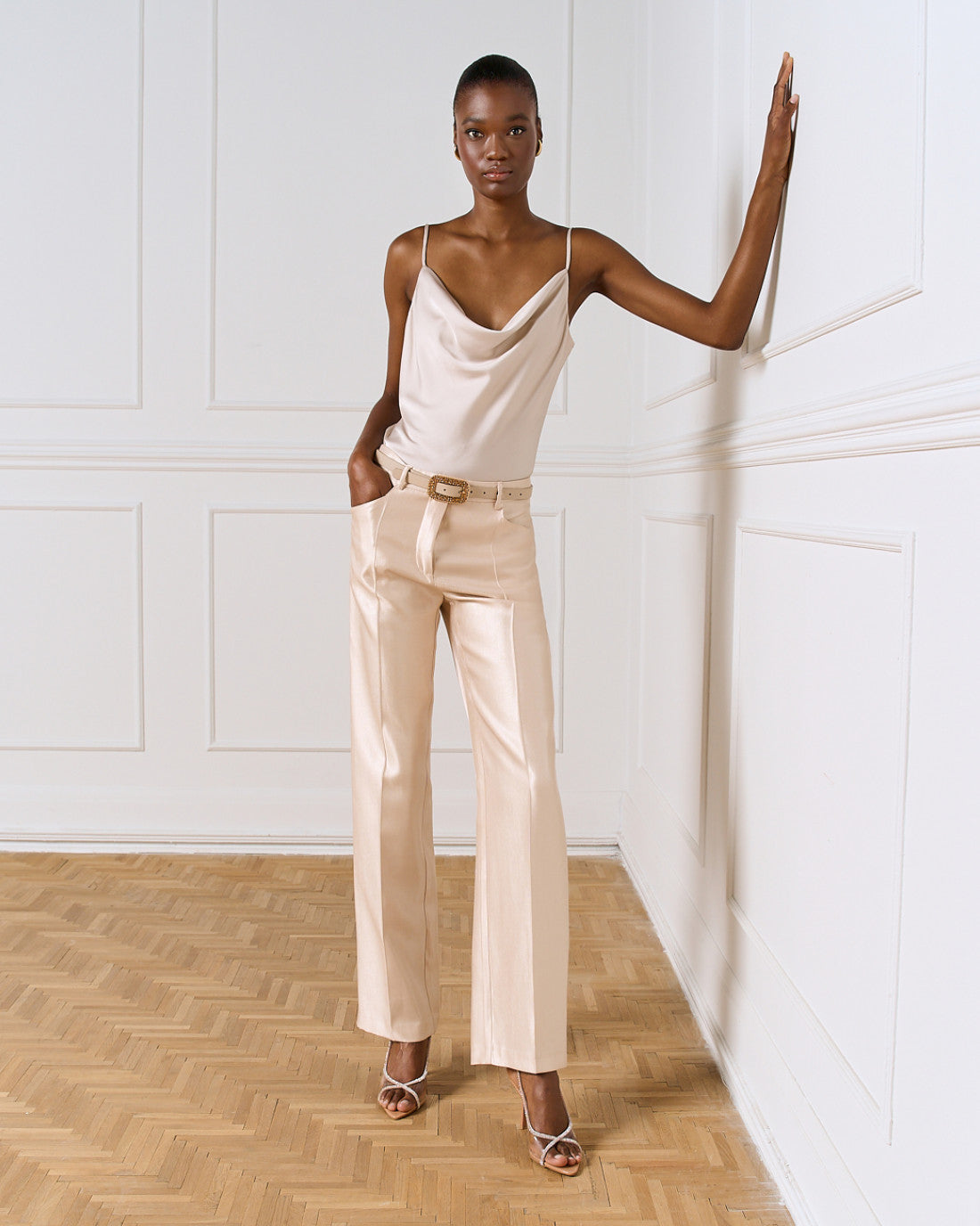 ACCESS Shimmery high-waist pants vanilla