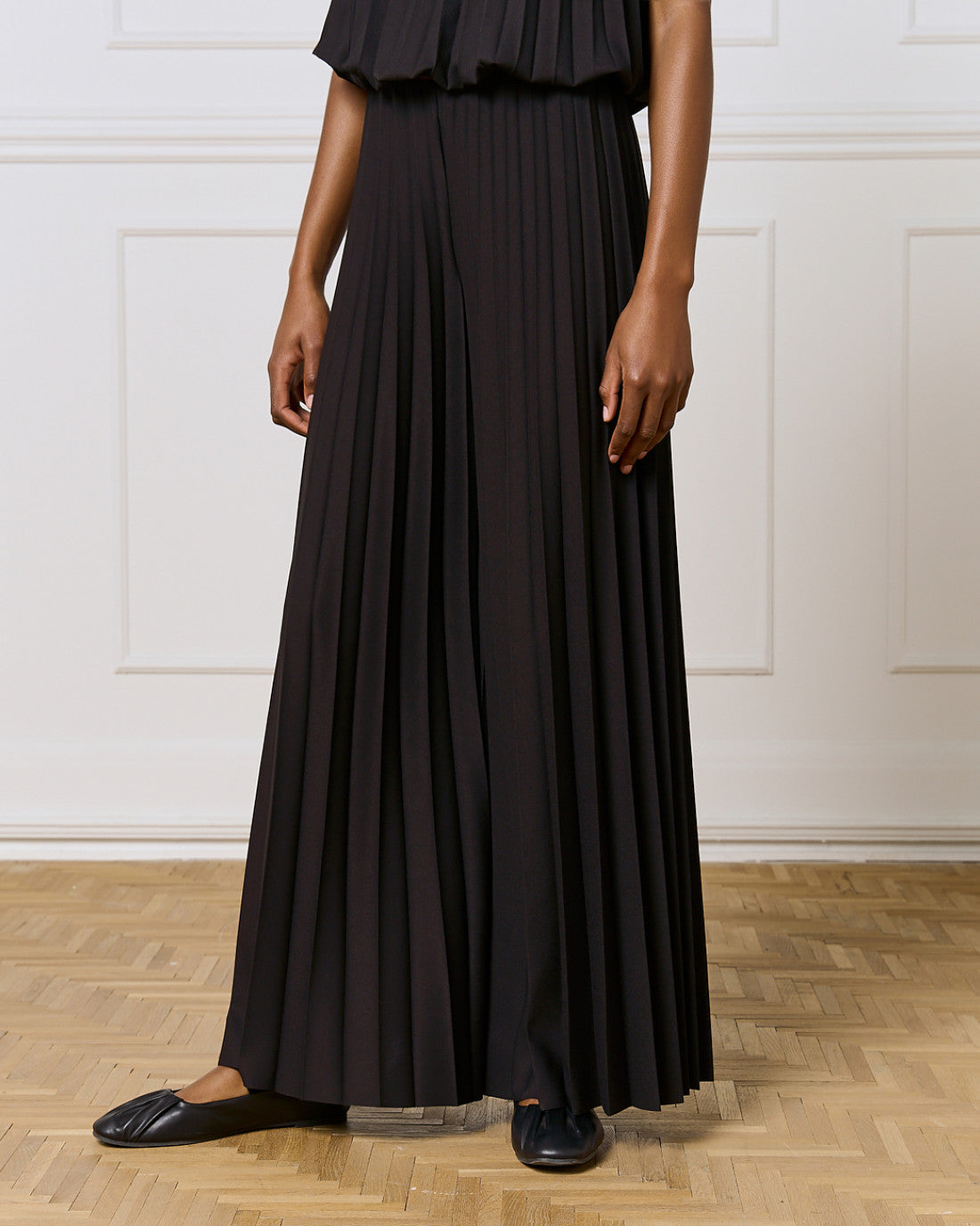 ACCESS Pleated wide-leg pants