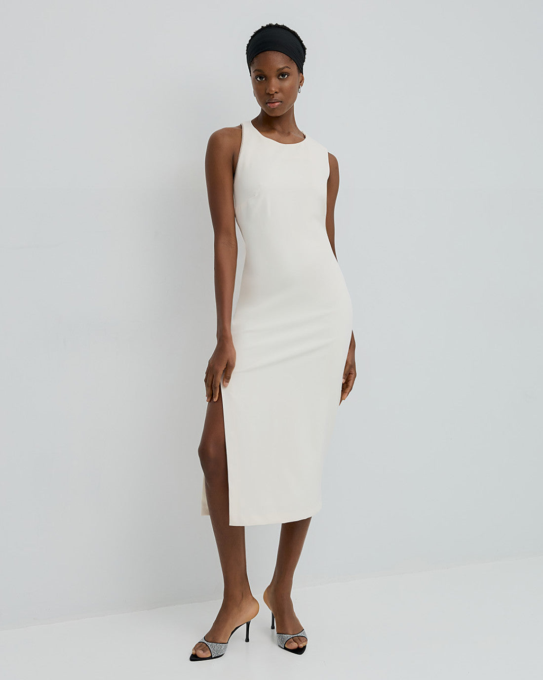 ACCESS FASHION Midi dress with asymmetric sleeves