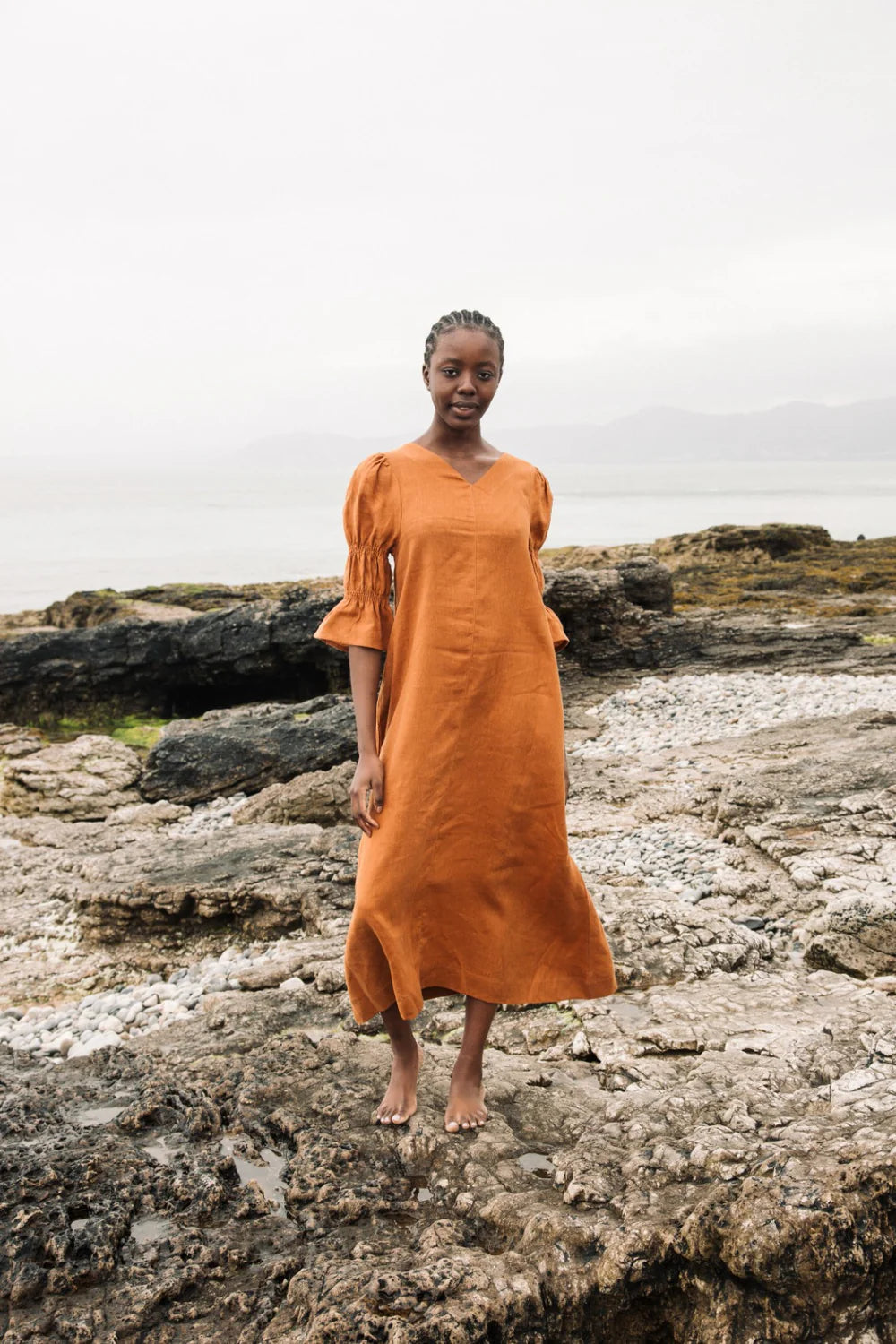 BEAUMONT ORGANIC Nerissa Linen Dress in Pecan