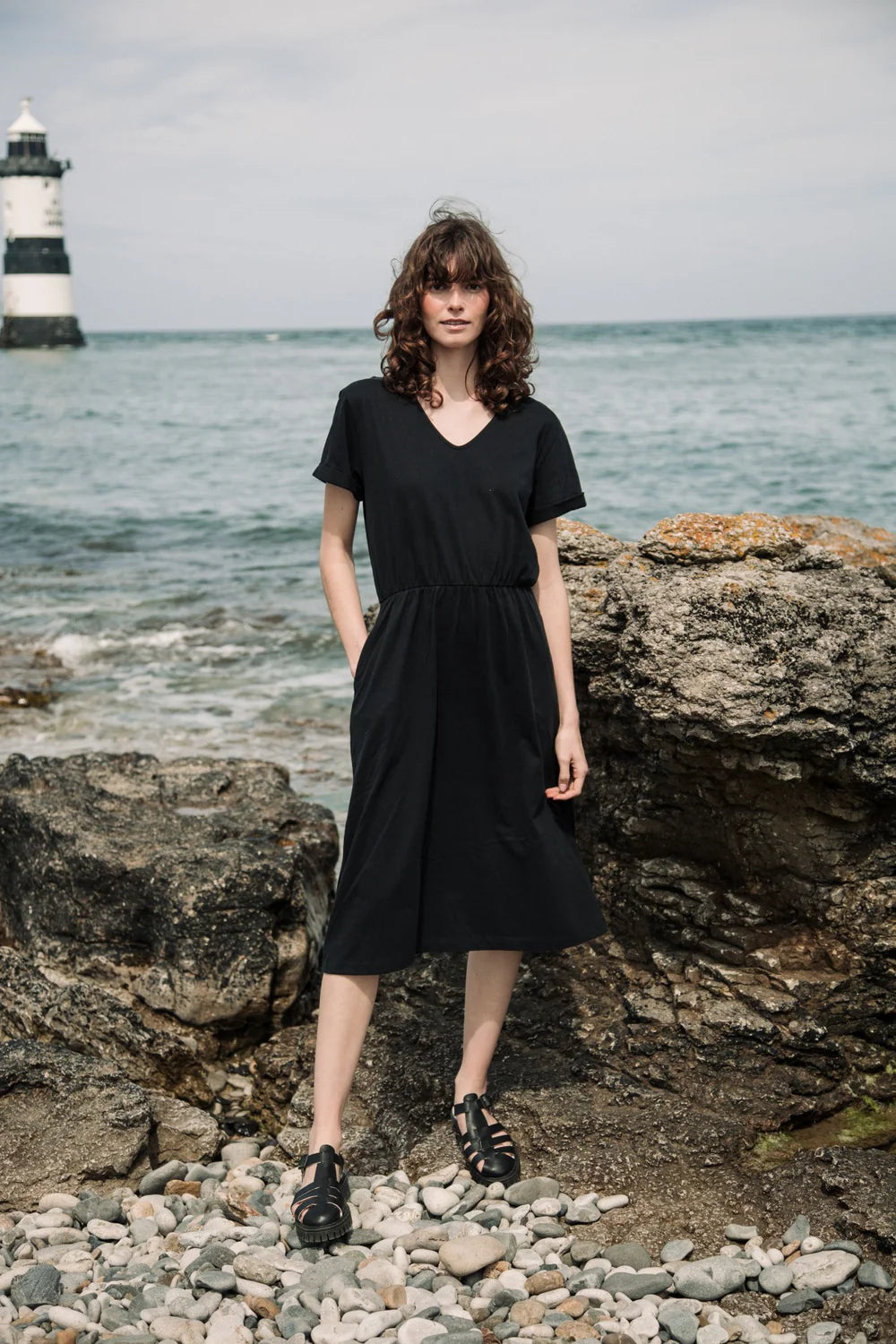 BEAUMONT ORGANIC Beryl Organic Cotton Dress in black